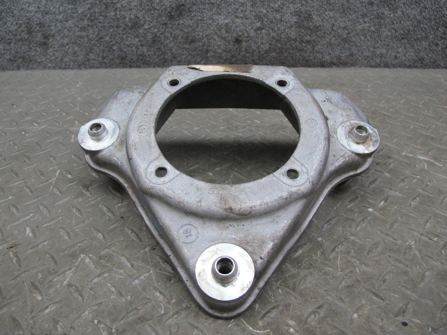 03-10 Bentley Continental GTC GT Flying Spur Front Strut Shock Mount Support