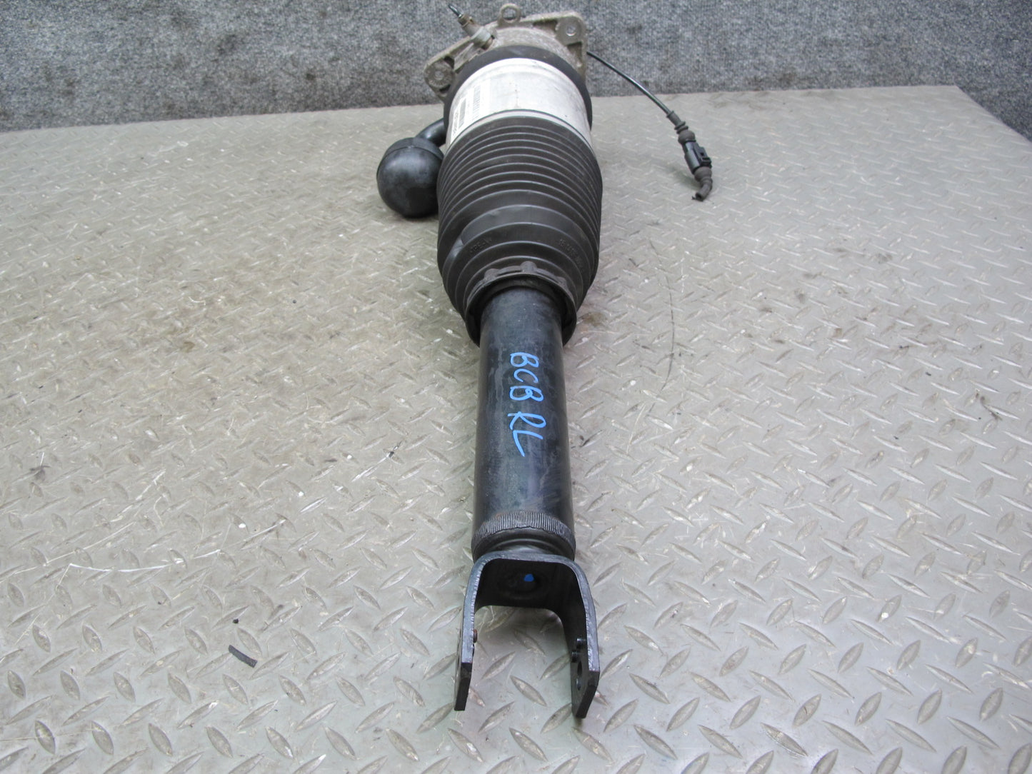 07-10 Bentley Continental GTC AWD Rear Left Air Strut Shock Spring