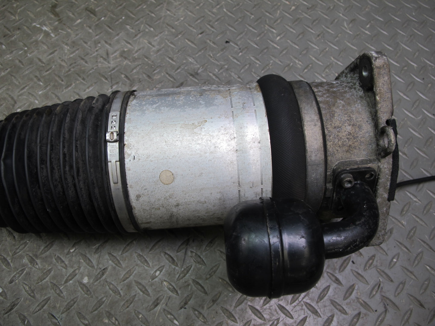 07-10 Bentley Continental GTC AWD Rear Left Air Strut Shock Spring