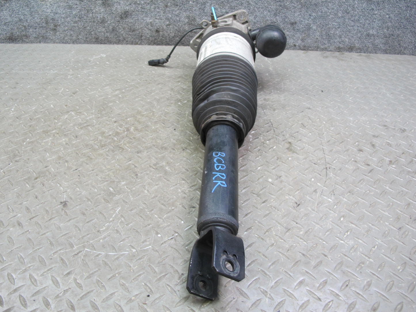 07-10 Bentley Continental GTC AWD Rear Right Air Strut Shock Spring