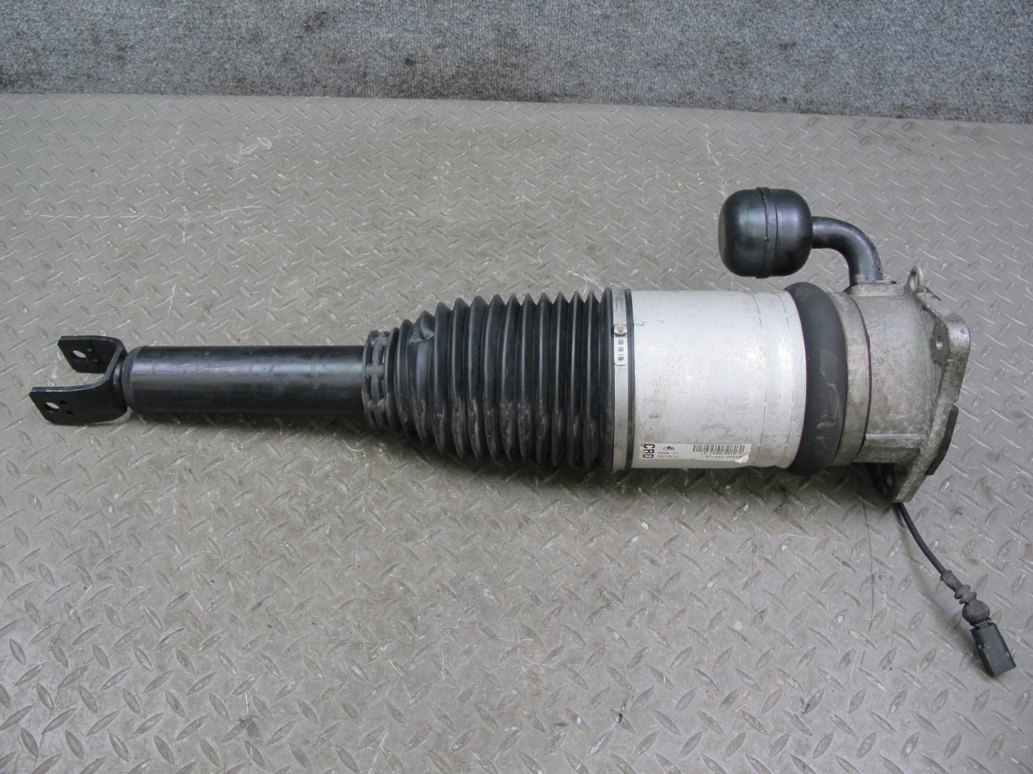 07-10 Bentley Continental GTC AWD Rear Right Air Strut Shock Spring