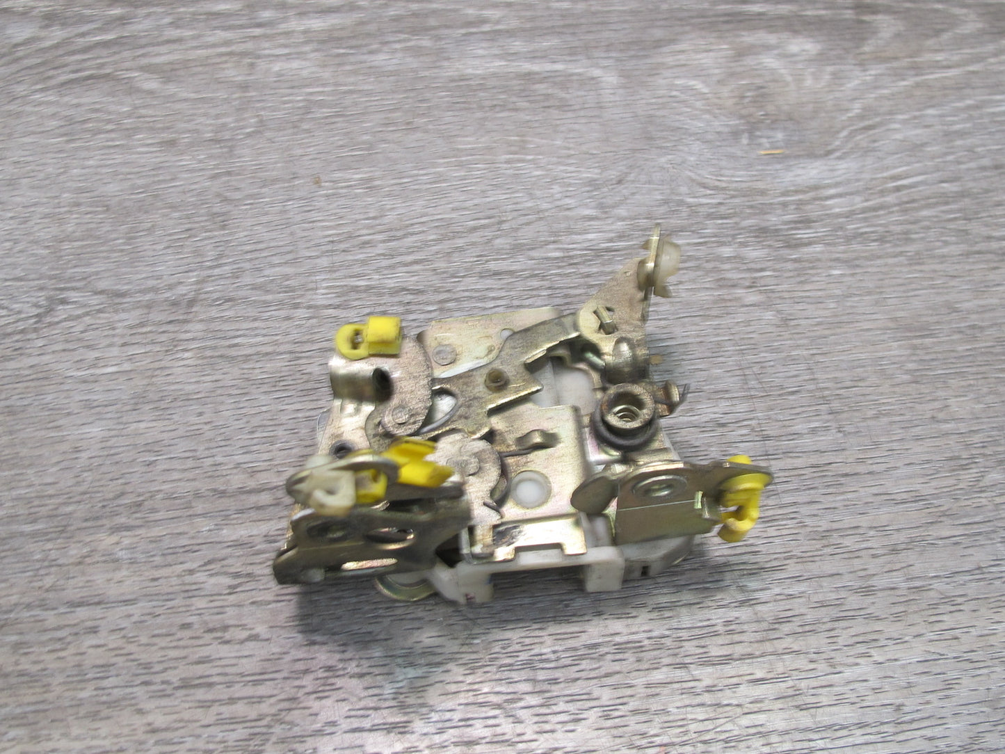 85-86 Nissan Z31 300ZX 2+0 Right Passenger Door Lock Latch Actuator OEM