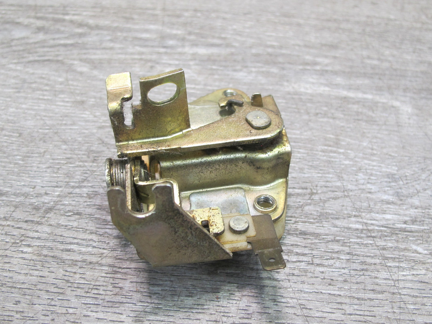 84-86 Nissan Z31 300ZX 2+0 Rear Trunk Lock Latch Actuator OEM