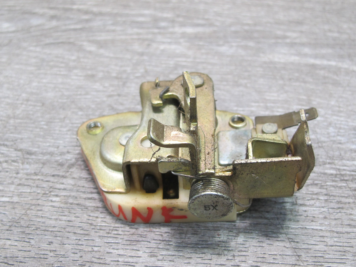 84-86 Nissan Z31 300ZX 2+0 Rear Trunk Lock Latch Actuator OEM
