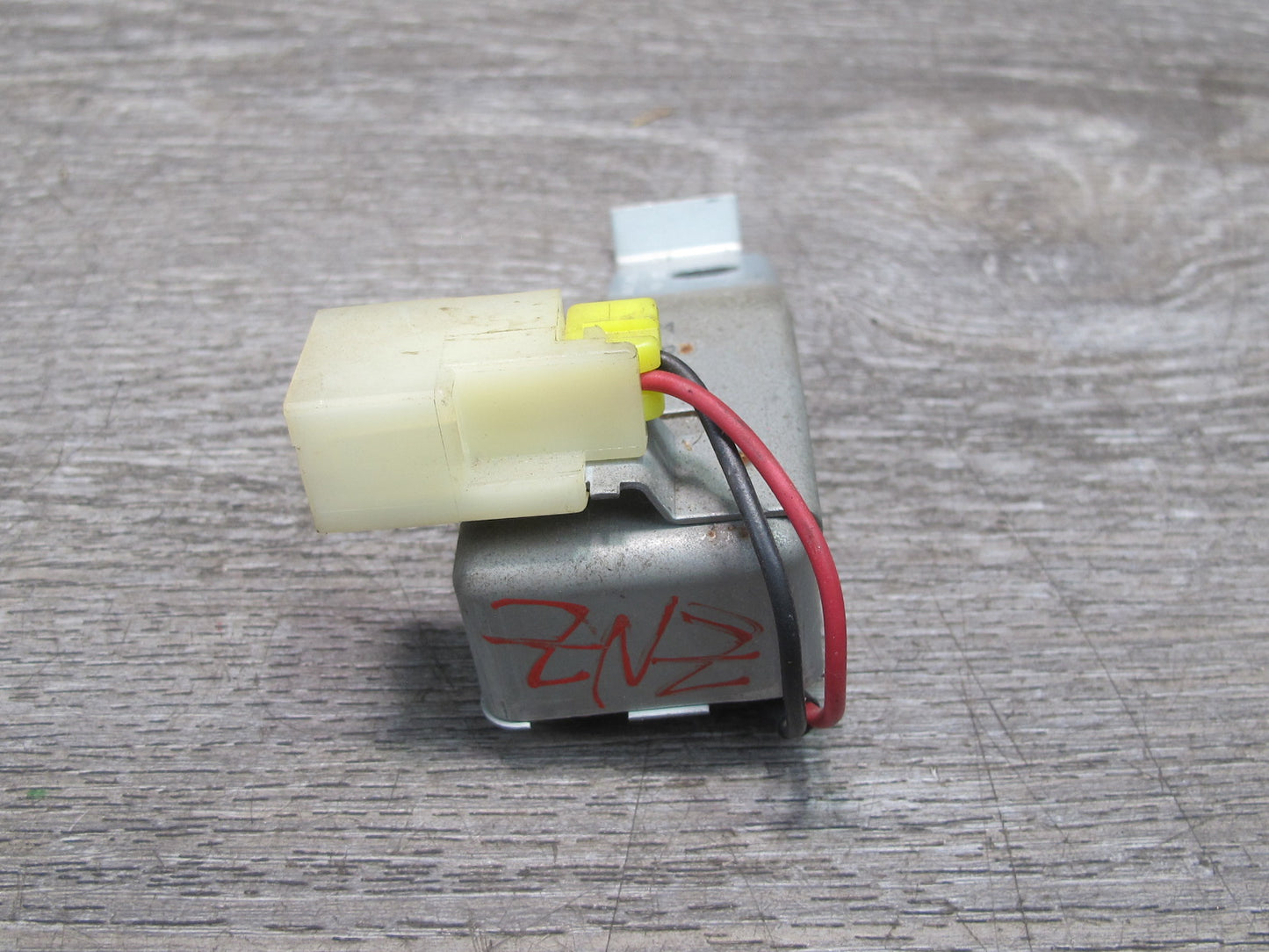 84-86 Nissan Z31 300ZX Buzzer Parking Alarm Module 24841-01P00 OEM