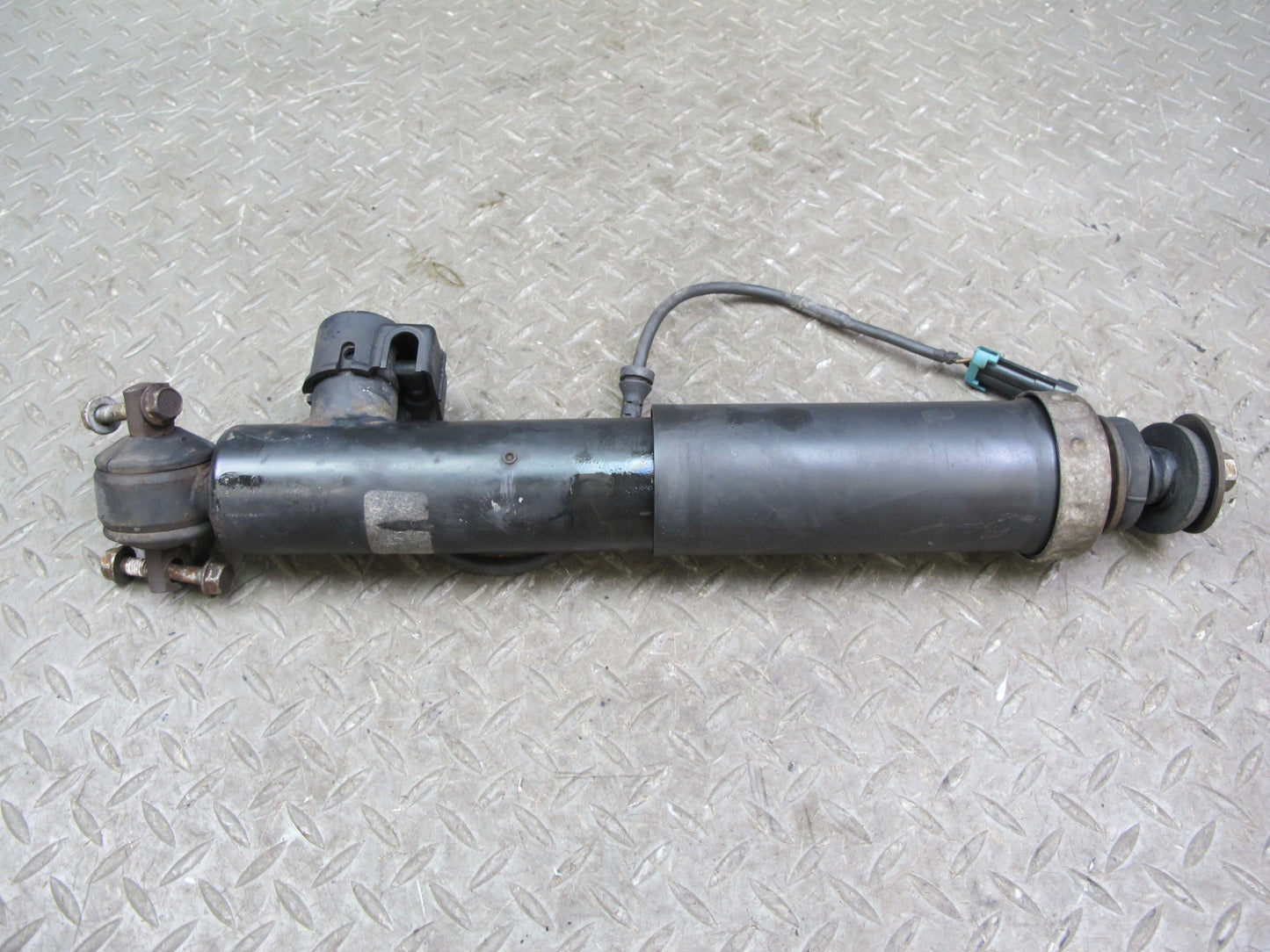 97-02 Chevrolet Corvette C5 Front Left Right Strut Shock Active Damping Set OEM