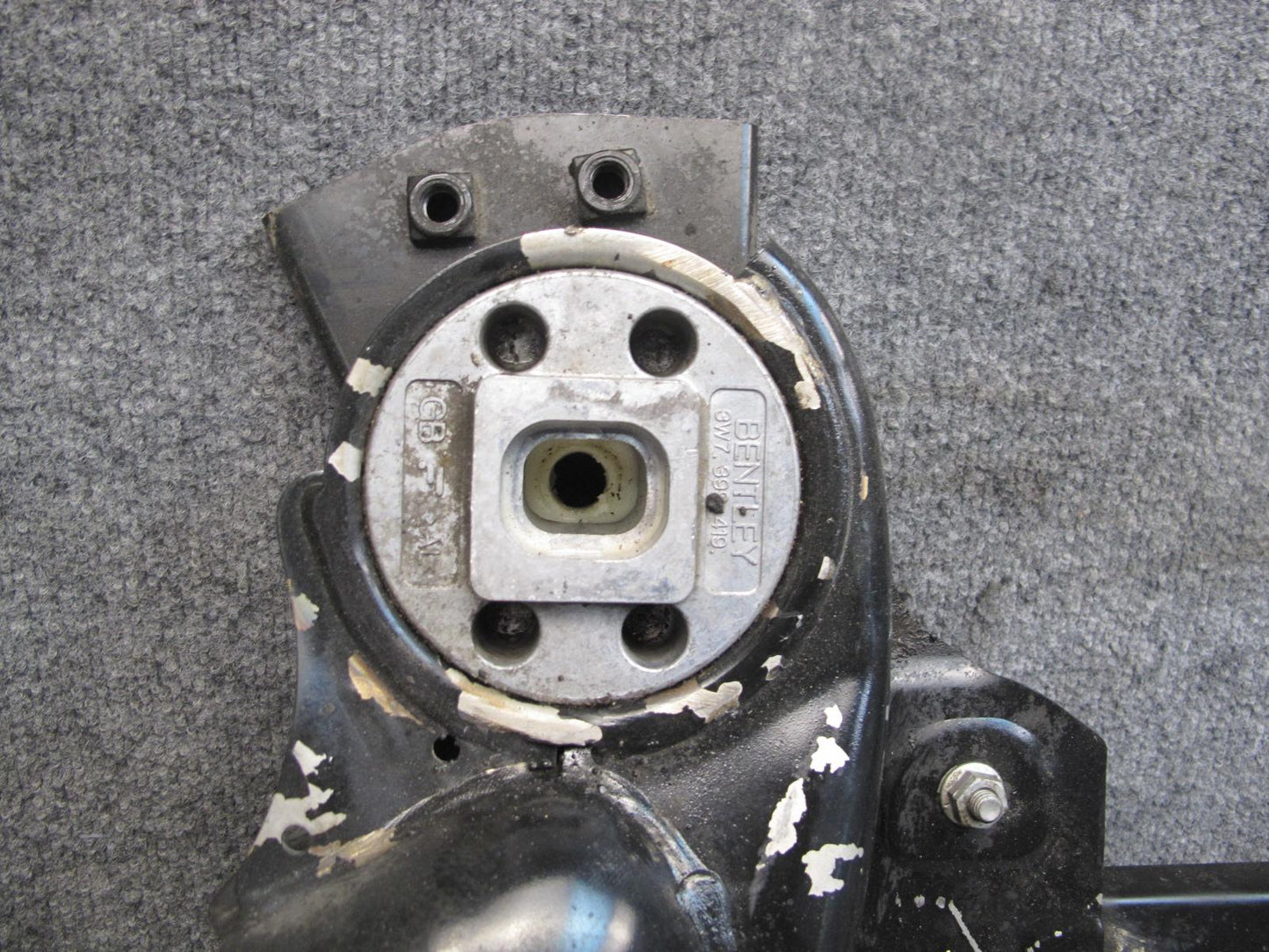 07-10 Bentley Continental GTC Front Engine Sub Frame Crossmember Carrier 37k