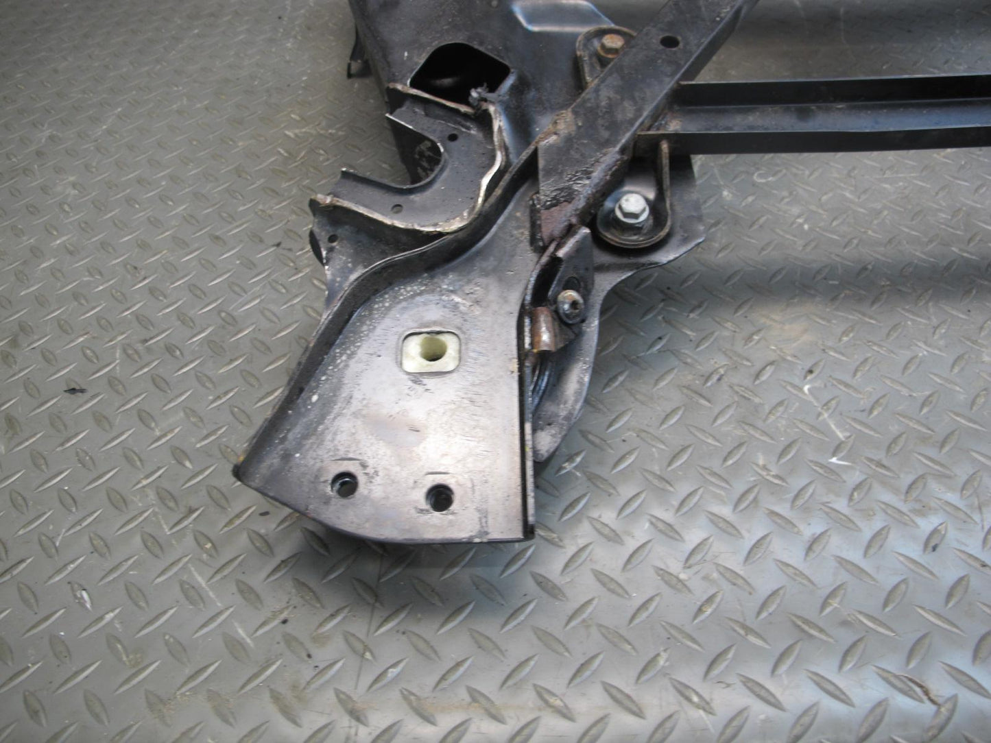 07-10 Bentley Continental GTC Front Engine Sub Frame Crossmember Carrier 37k
