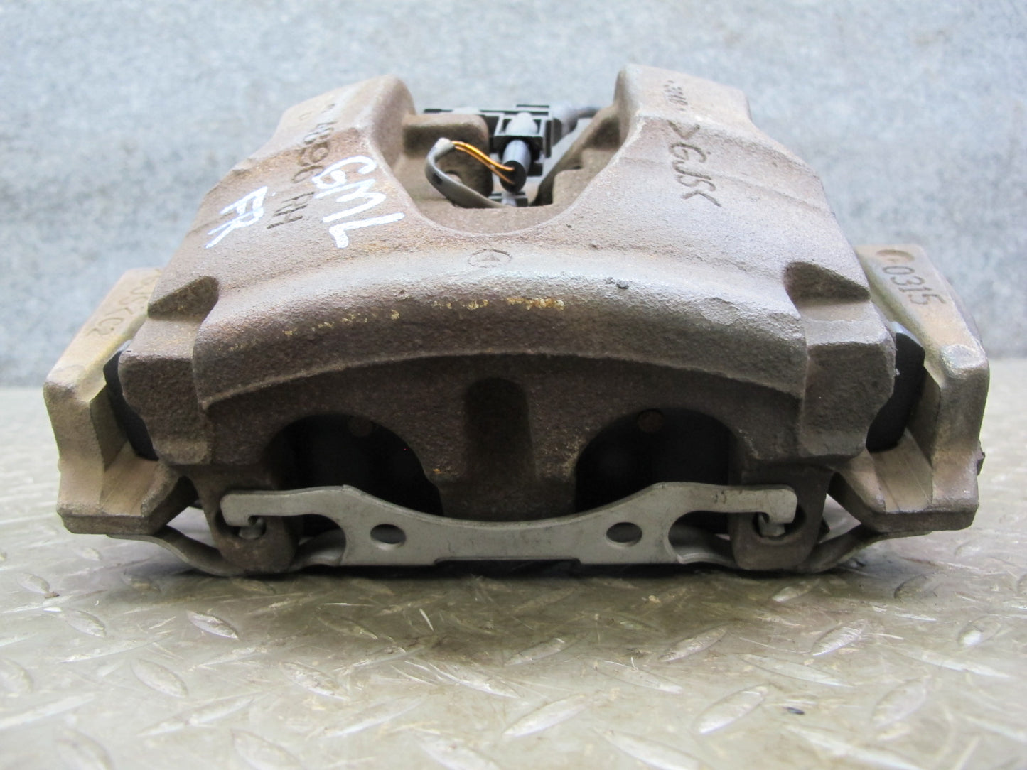 2012-2019 Mercedes W166 ML GLE AWD Front Left & Right Side Brake Caliper Set