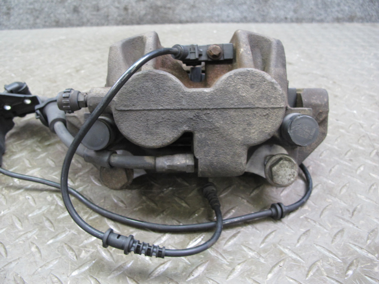 2012-2019 Mercedes W166 ML GLE AWD Front Left & Right Side Brake Caliper Set