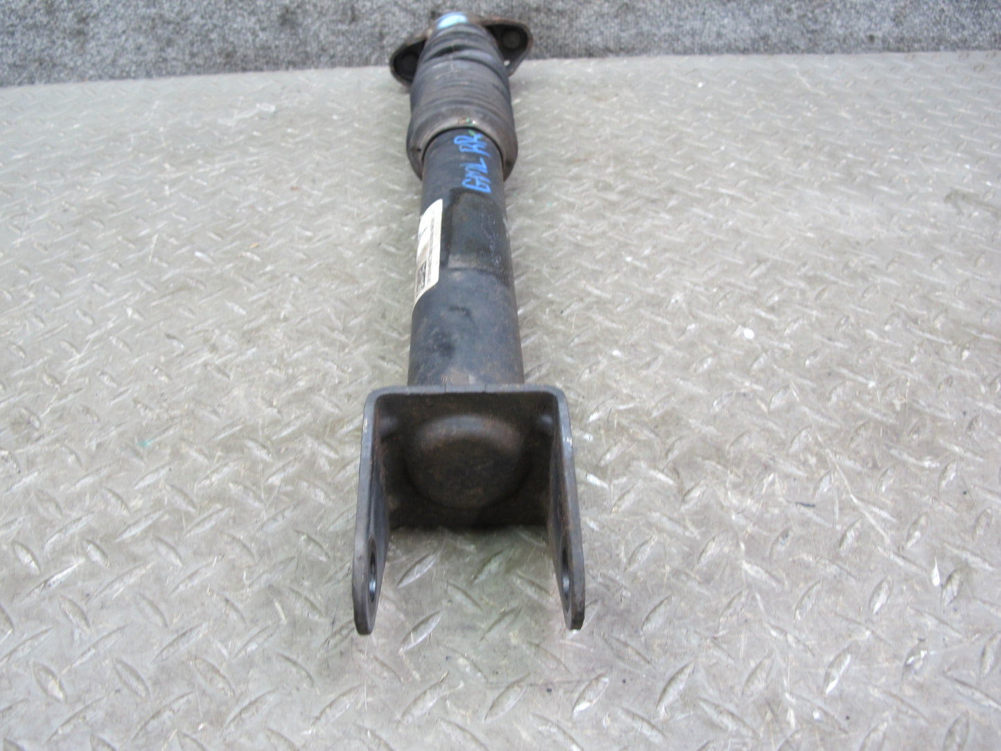 2012-2019 Mercedes W166 ML GLE Rear Left & Right Side Shock Strut Absorber Set