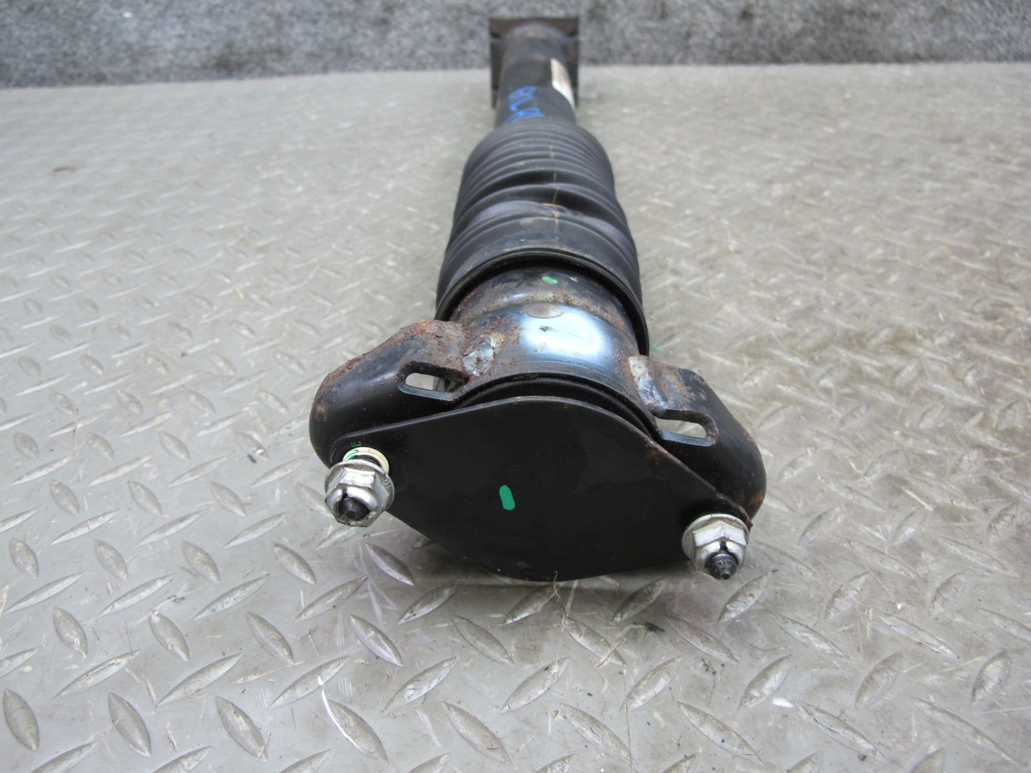 2012-2019 Mercedes W166 ML GLE Rear Left & Right Side Shock Strut Absorber Set