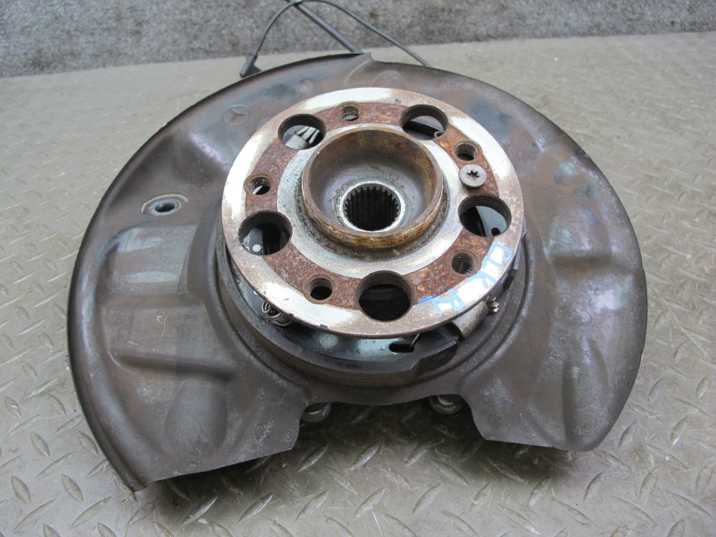 05-11 Mercedes R171 Slk-class Rear Left Spindle Knuckle Wheel Hub Bearing OEM