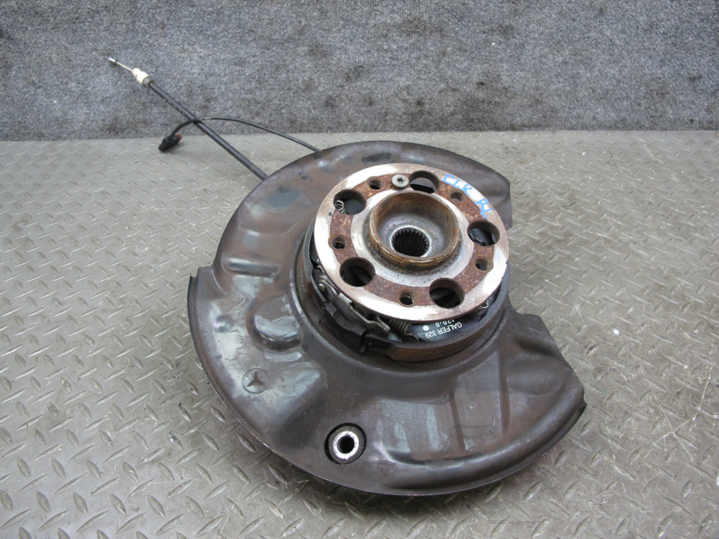 05-11 Mercedes R171 Slk-class Rear Left Spindle Knuckle Wheel Hub Bearing OEM