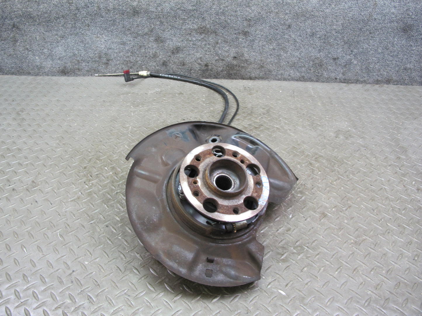 05-11 Mercedes R171 Slk-class Rear Right Spindle Knuckle Wheel Hub Bearing OEM