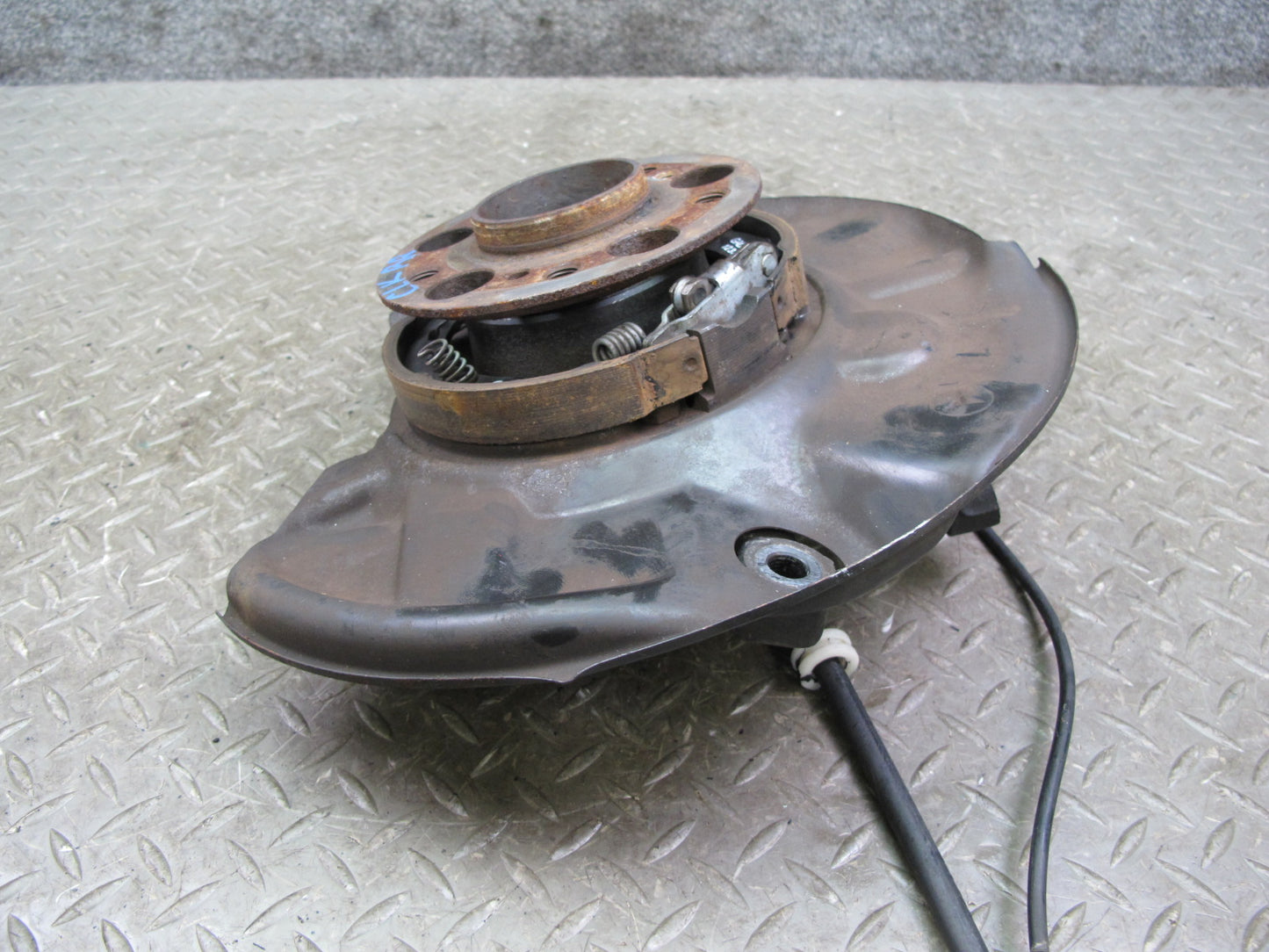 05-11 Mercedes R171 Slk-class Rear Right Spindle Knuckle Wheel Hub Bearing OEM