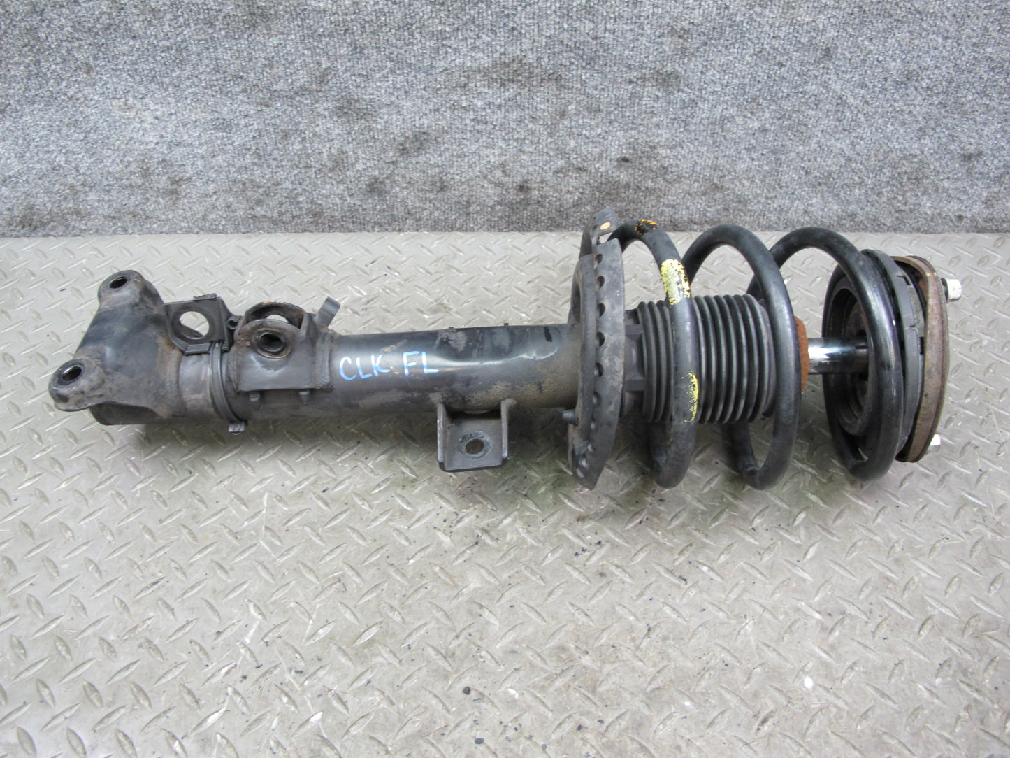 05-07 Mercedes R171 SLK55 AMG Set of 2 Front Right Left Strut Shock Absorber OEM