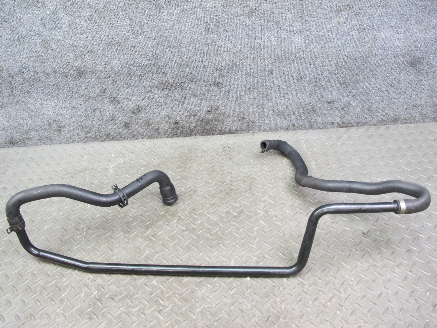 2012-2015 Mercedes W166 ML350 Bluetec Diesel Radiator Coolant Hose Pipe Line Set