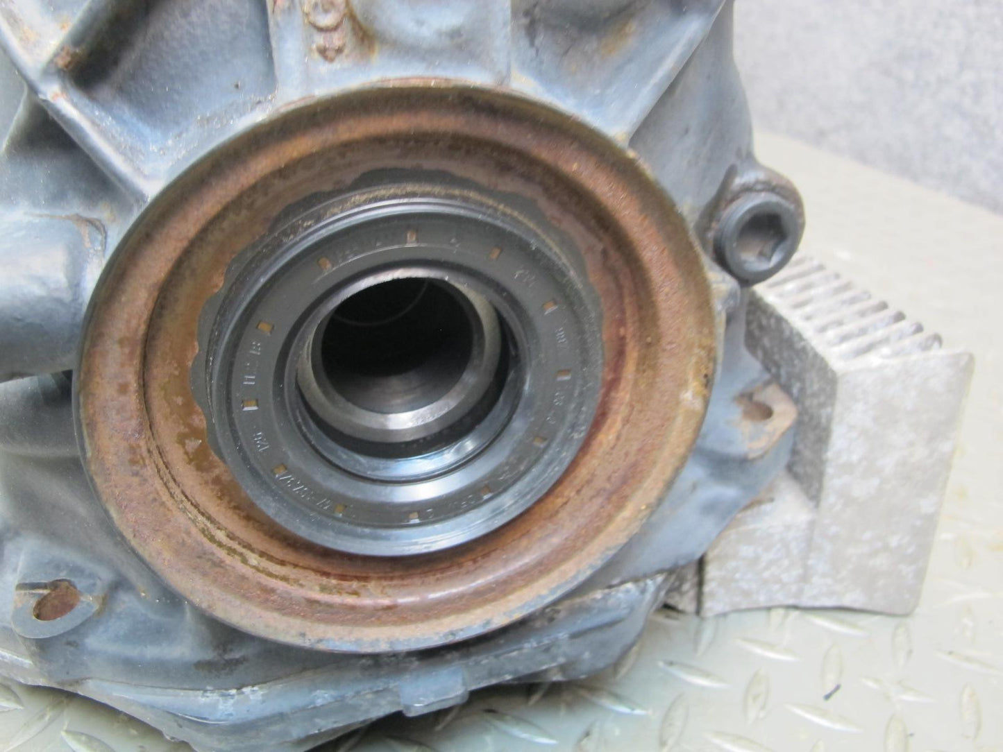 05-11 Mercedes R171 SLK55 AMG Rear Differential Carrier 3.06 Ratio 98K Miles OEM