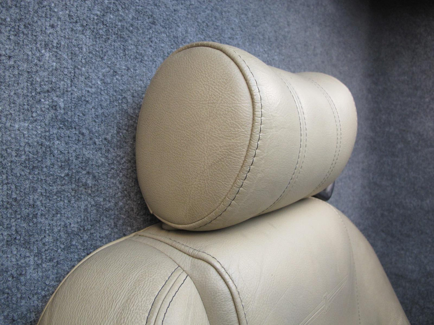 02-05 Ford Thunderbird Set of 2 Front Left & Right Power Heated Leather Seat OEM