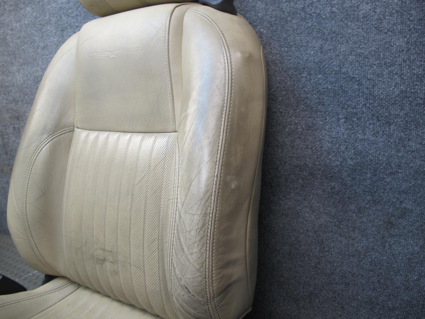 02-05 Ford Thunderbird Set of 2 Front Left & Right Power Heated Leather Seat OEM