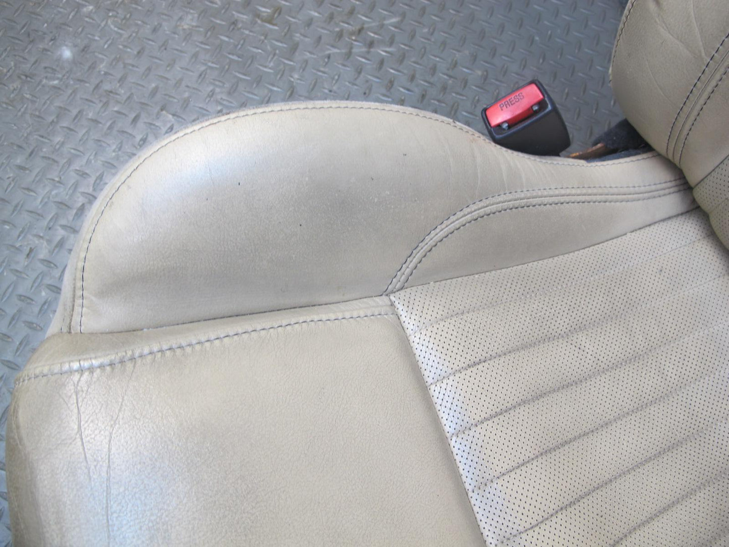 02-05 Ford Thunderbird Set of 2 Front Left & Right Power Heated Leather Seat OEM