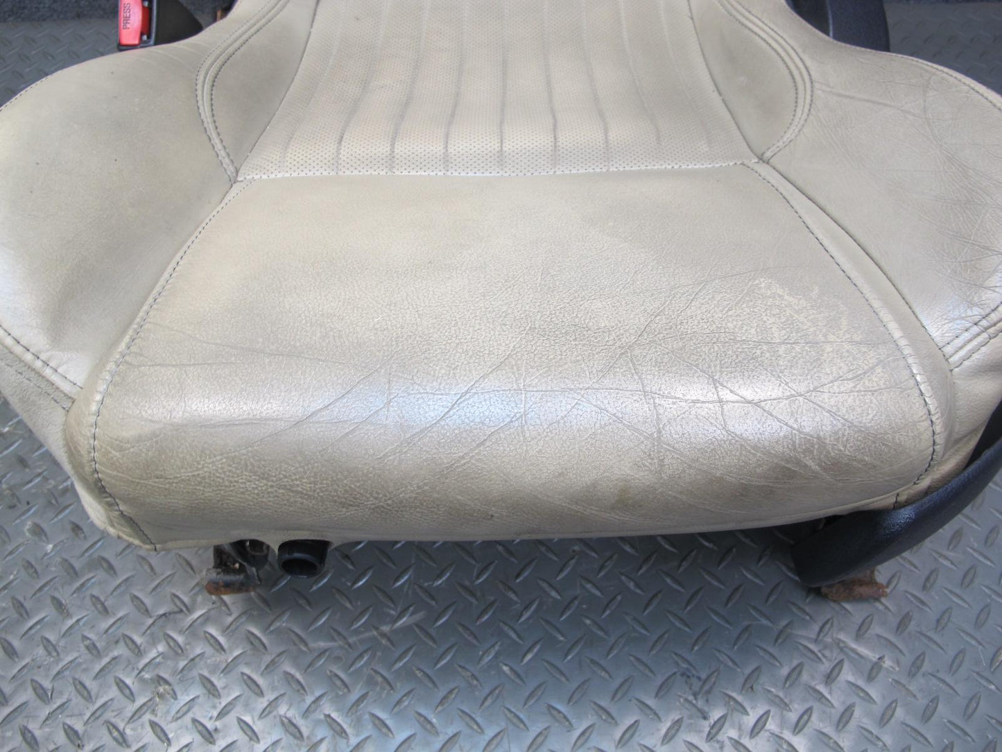 02-05 Ford Thunderbird Set of 2 Front Left & Right Power Heated Leather Seat OEM