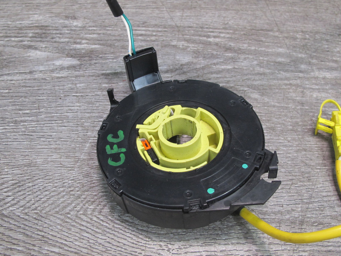 99-04 CHEVROLET CORVETTE C5 STEERING COLUMN CLOCK SPRING 26069710 OEM