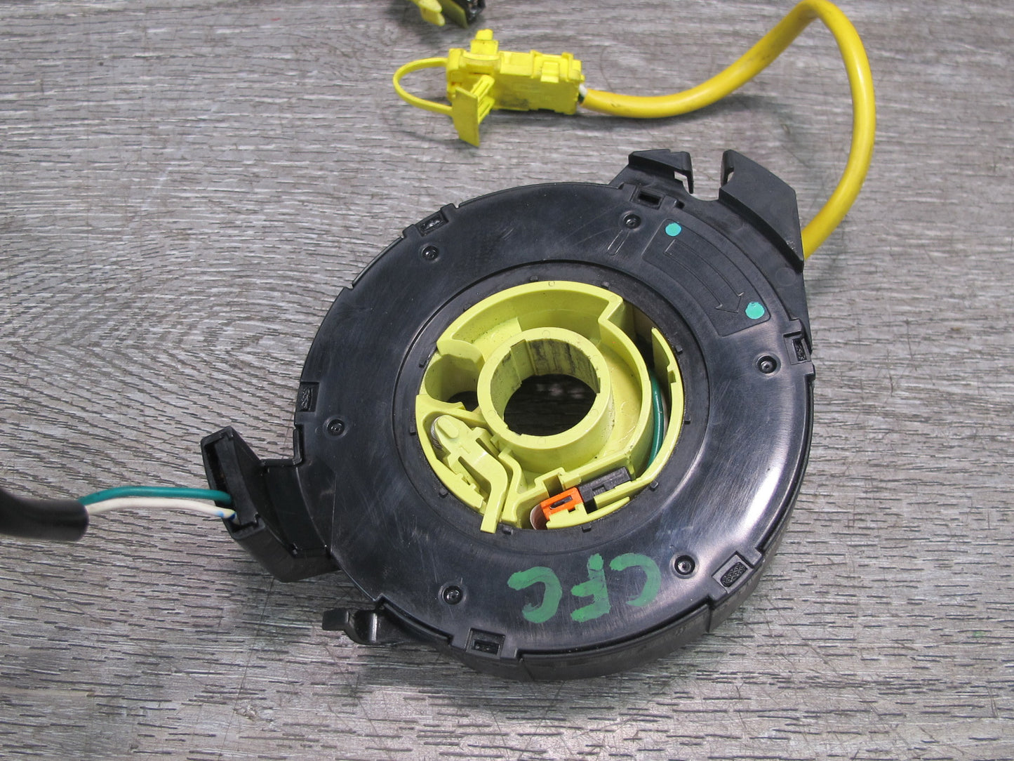 99-04 CHEVROLET CORVETTE C5 STEERING COLUMN CLOCK SPRING 26069710 OEM