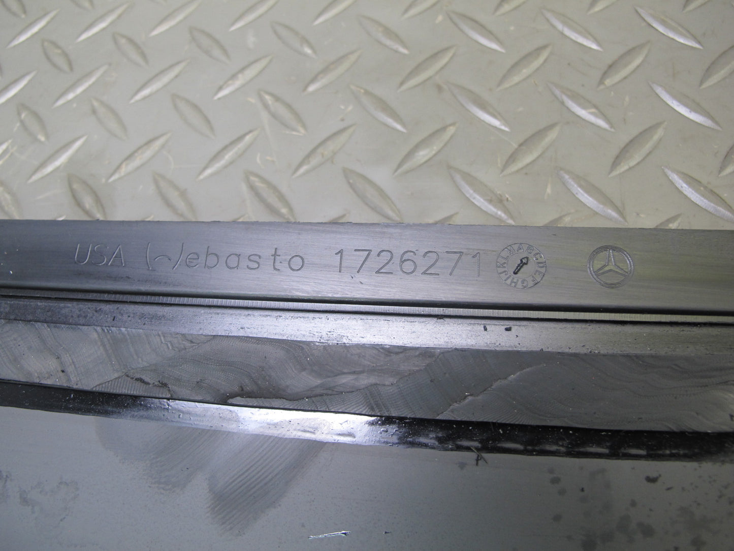 2012-2019 Mercedes W166 ML GLE Upper Rear Panoramic Sunroof Glass Window