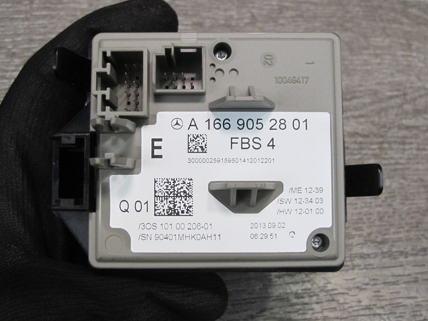 2014 Mercedes W166 ML350 Diesel ECU ECM TCM Ignition Glove Door Lock KEY Set