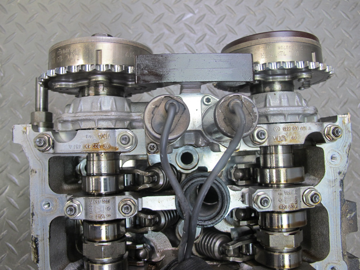 03-10 Bentley Continental GTC GT 6.0L Engine Left Cylinder Head w Camshafts 37k