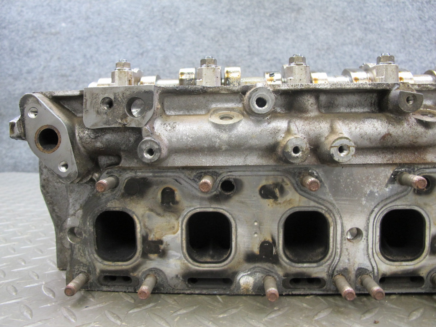 03-10 Bentley Continental GTC GT 6.0L Engine Left Cylinder Head w Camshafts 37k