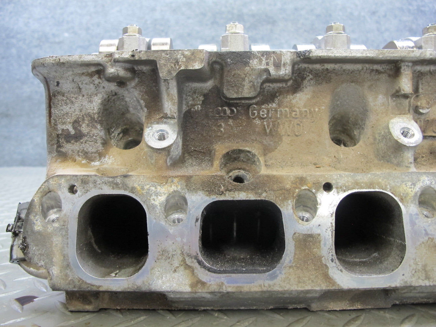 03-10 Bentley Continental GTC GT 6.0L Engine Right Cylinder Head w Camshafts 37k