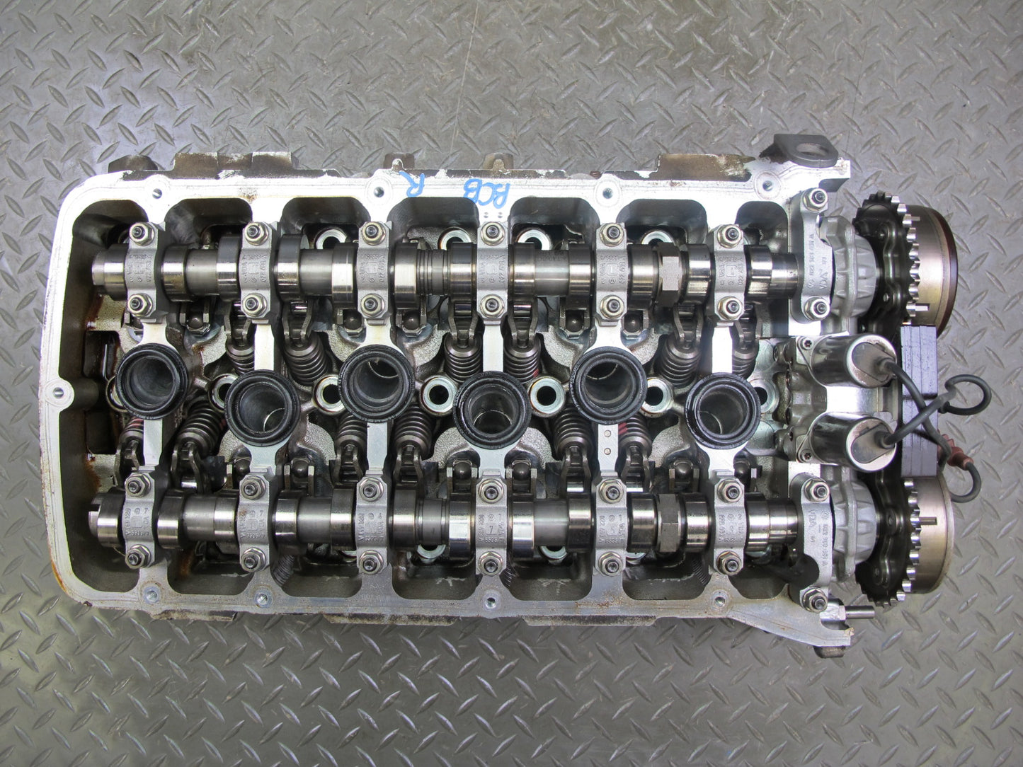 03-10 Bentley Continental GTC GT 6.0L Engine Right Cylinder Head w Camshafts 37k