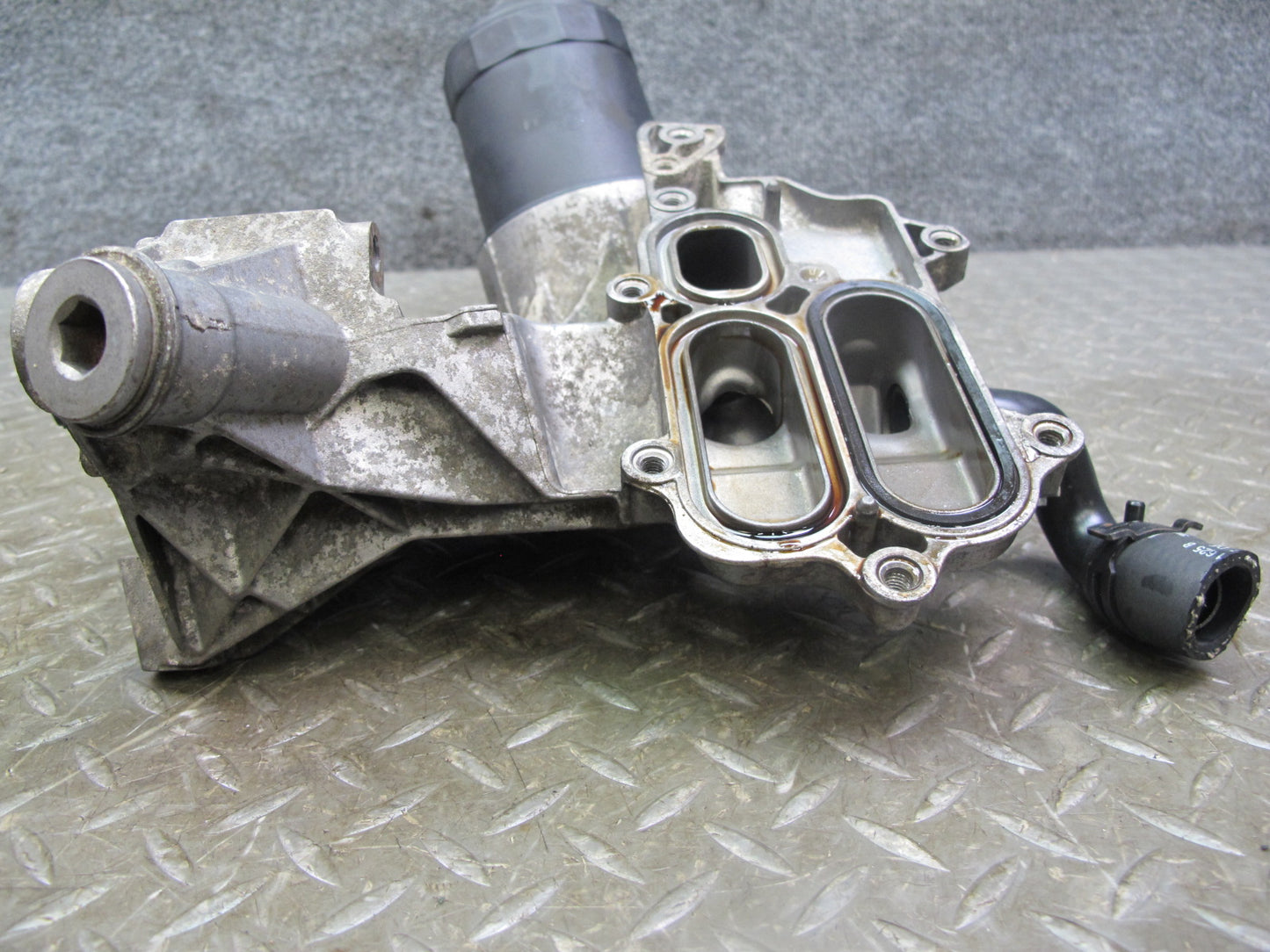 03-10 Bentley Continental GTC GT Flying Spur 6.0L Engine Oil Filter Housing 37k