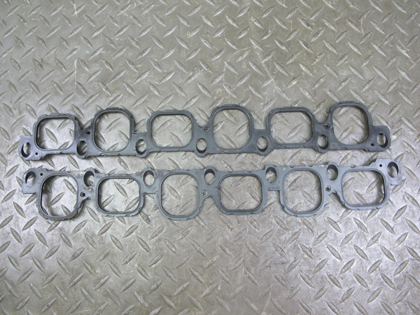 03-10 Bentley Continental GTC GT 6.0L Engine Motor Lower Intake Manifold 37k