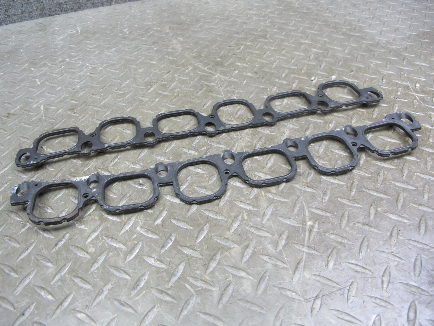 03-10 Bentley Continental GTC GT 6.0L Engine Motor Lower Intake Manifold 37k