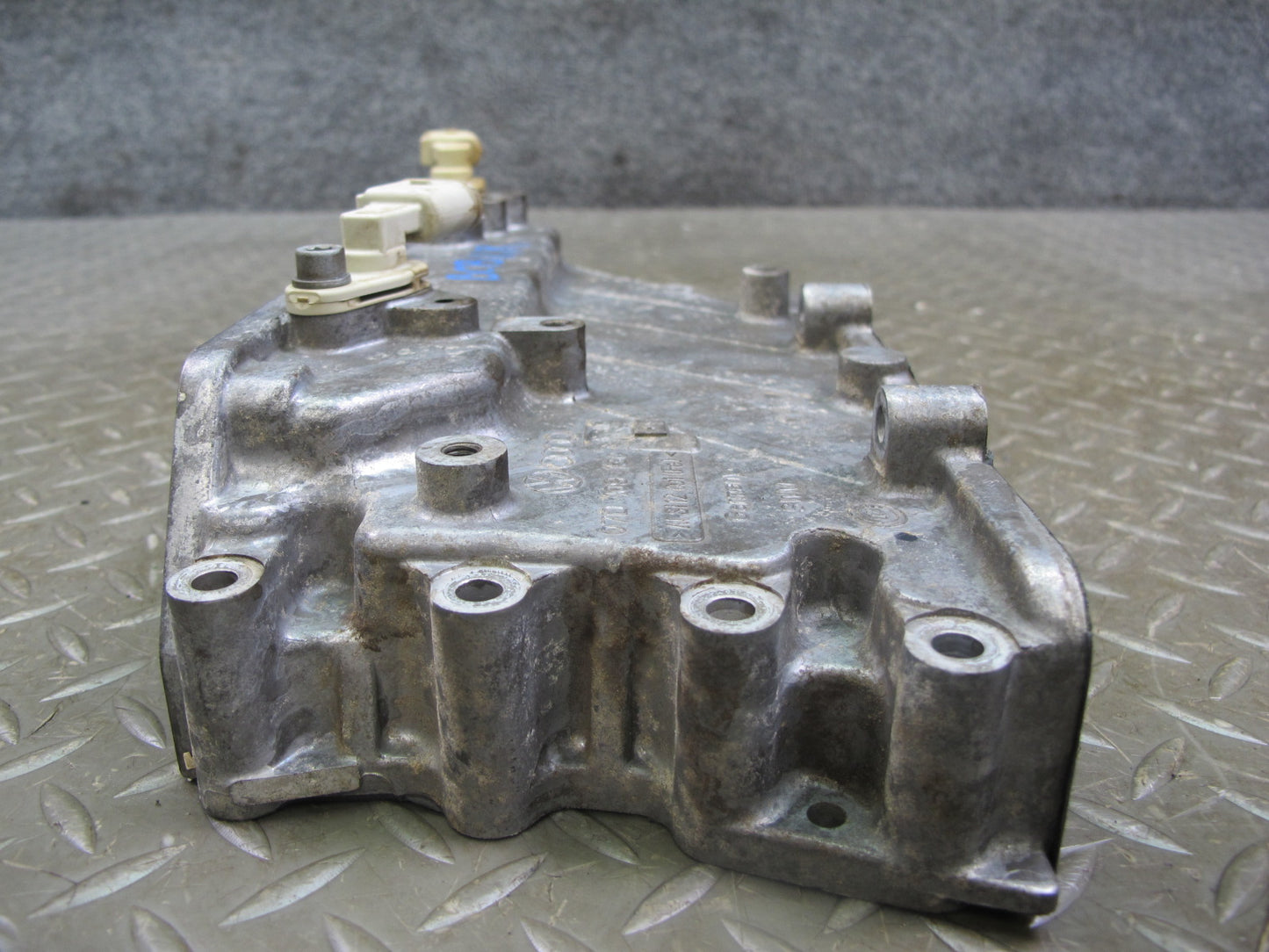 03-12 Bentley Continental GTC GT 6.0L Engine Rear Right Camshaft Timing Cover