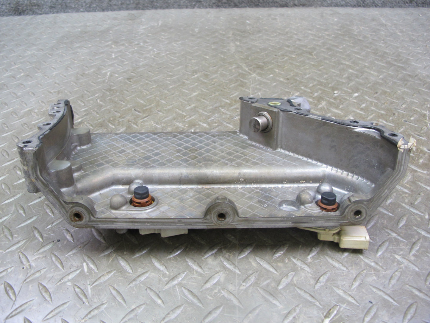 03-12 Bentley Continental GTC GT 6.0L Engine Rear Right Camshaft Timing Cover