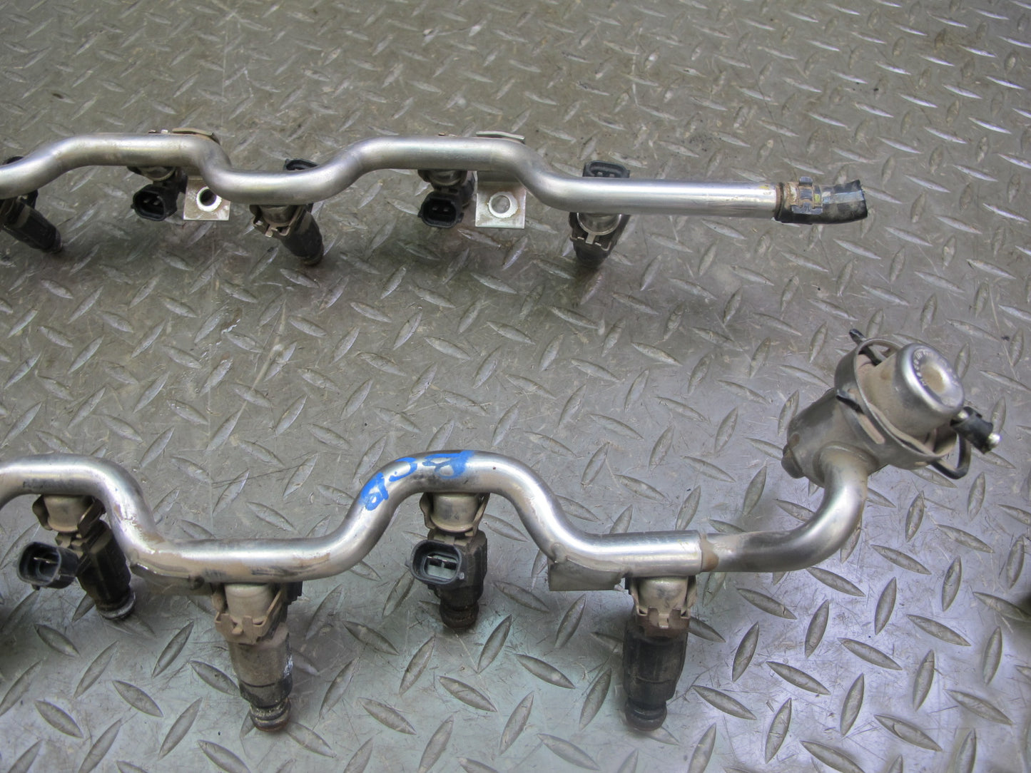 03-10 Bentley Continental GTC GT Flying Spur 6.0L Fuel Rail Injector Set 37k