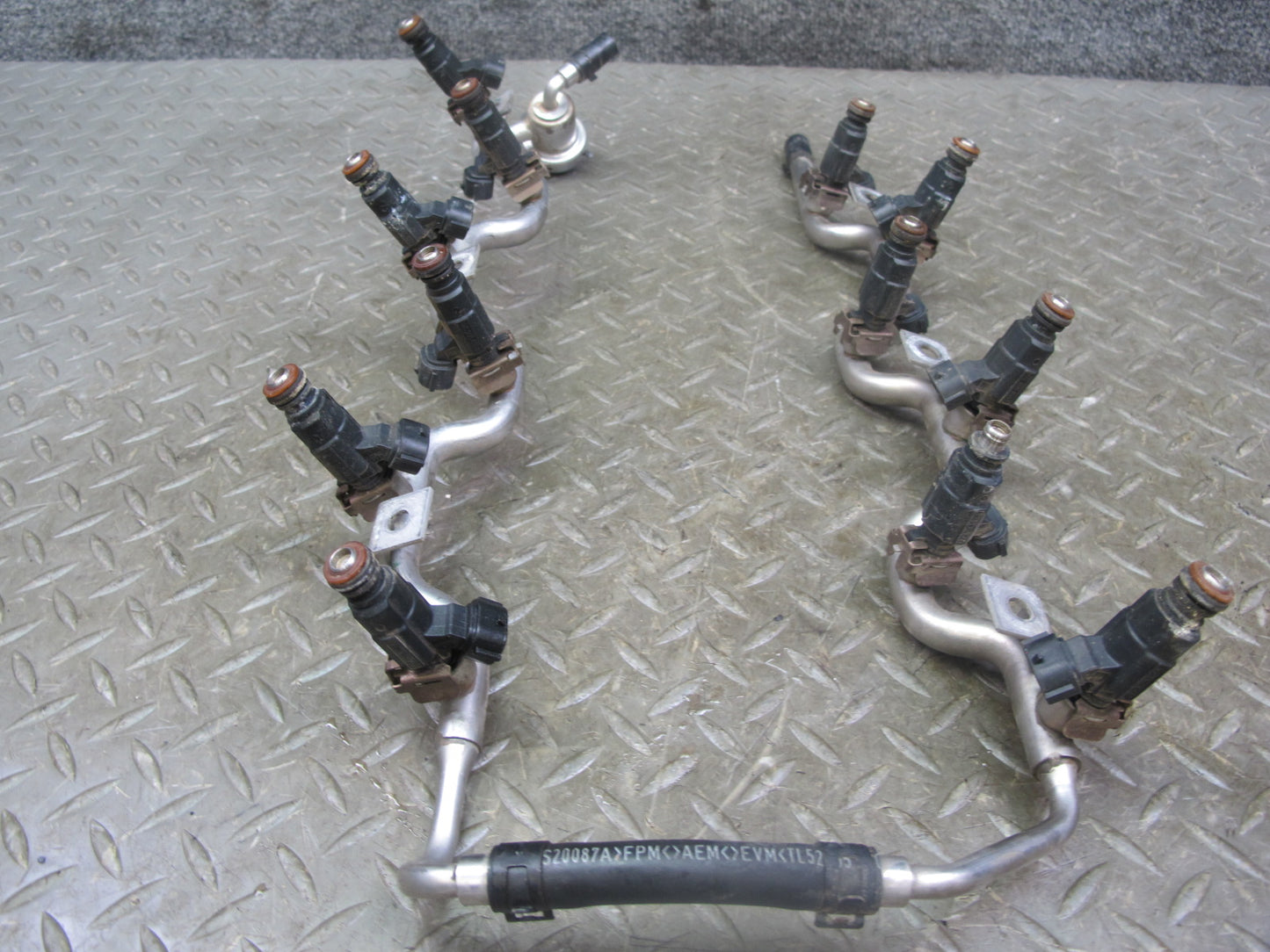 03-10 Bentley Continental GTC GT Flying Spur 6.0L Fuel Rail Injector Set 37k