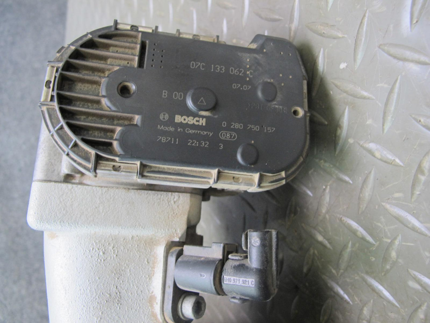 07-11 Bentley Continental GTC GT Air Intake Manifold w Throttle Body 07C133267AM