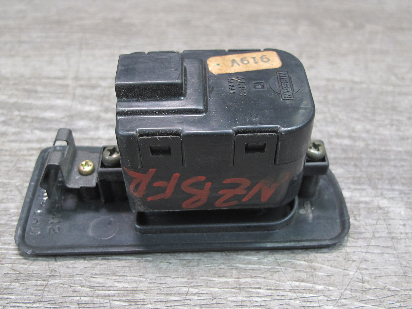 90-93 Nissan 300ZX Z32 Right Passenger Door Window Switch & Trim Black OEM