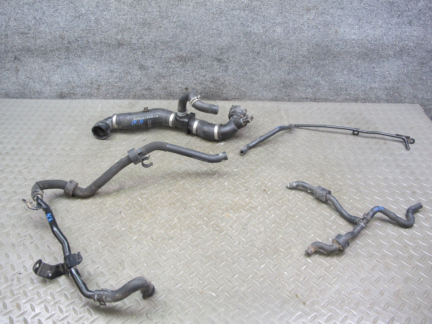 03-10 Bentley Continental GTC GT 6.0L Engine Coolant Hose Pipe Line Set