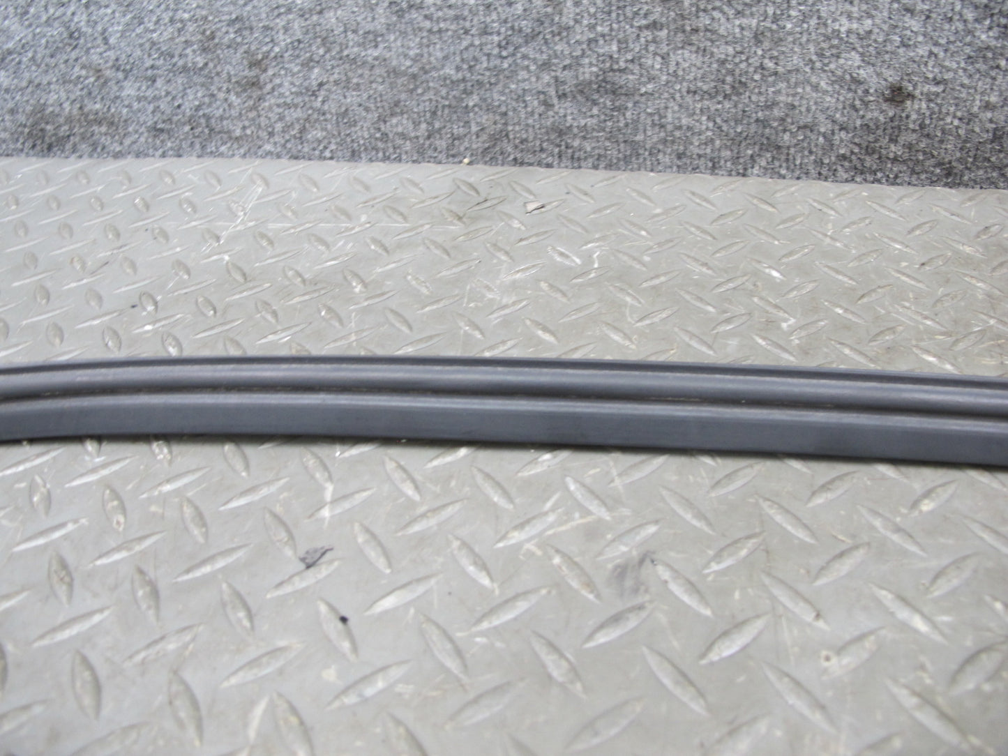 99-03 VW Eurovan T4 Front Hood Weatherstrip Rubber Seal OEM