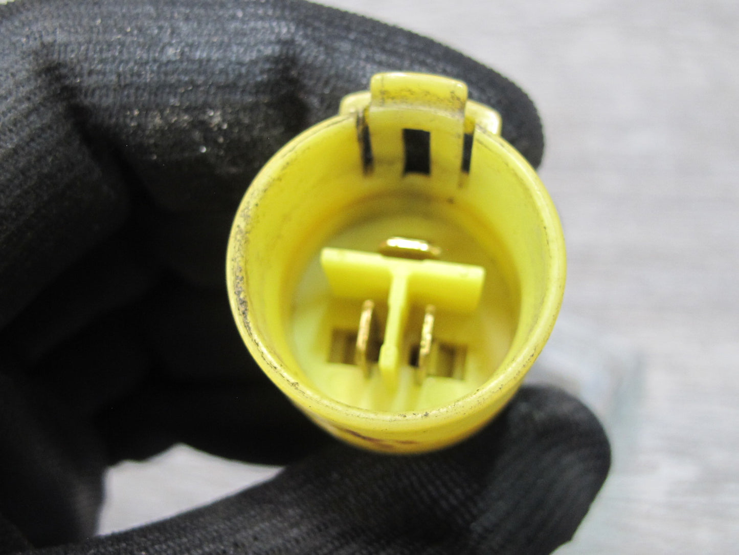 85-89 Toyota MR2 AW15 4AGELC Fuel Injector Resistor OEM