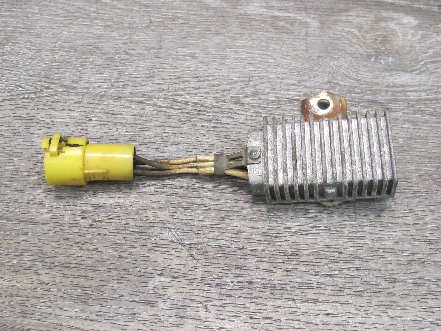 85-89 Toyota MR2 AW15 4AGELC Fuel Injector Resistor OEM