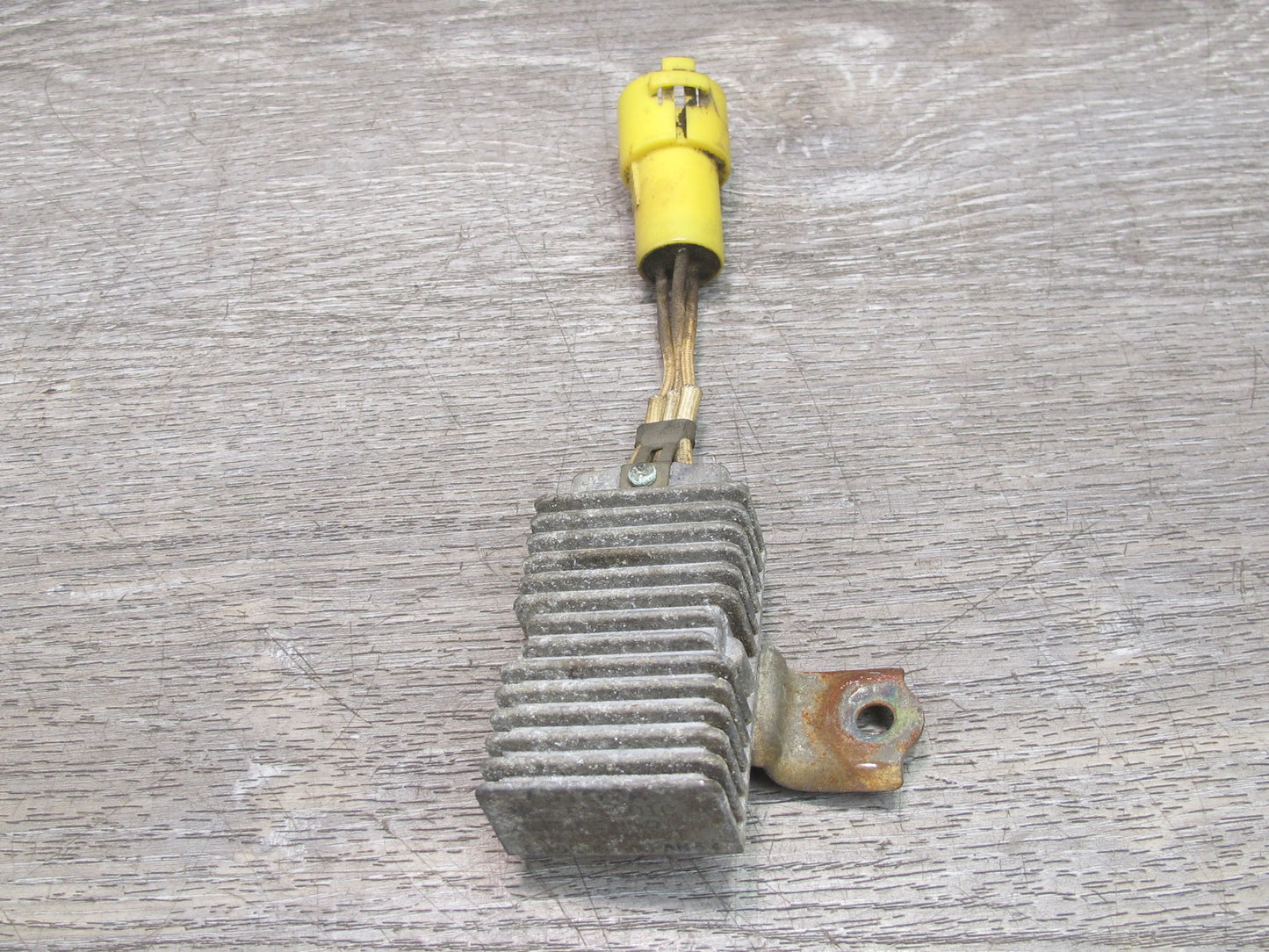 85-89 Toyota MR2 AW15 4AGELC Fuel Injector Resistor OEM