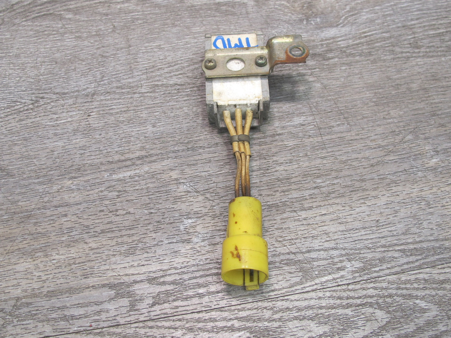 85-89 Toyota MR2 AW15 4AGELC Fuel Injector Resistor OEM